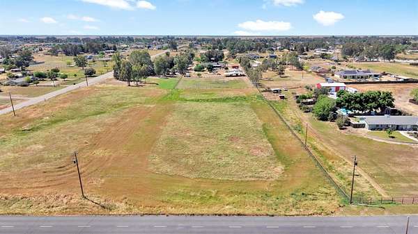 2.24 Acres of Residential Land for Sale in Madera, California