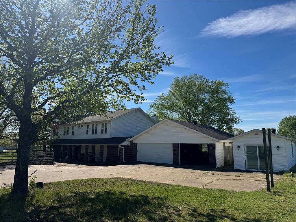 4.78 Acres of Land with Home for Sale in Springdale, Arkansas