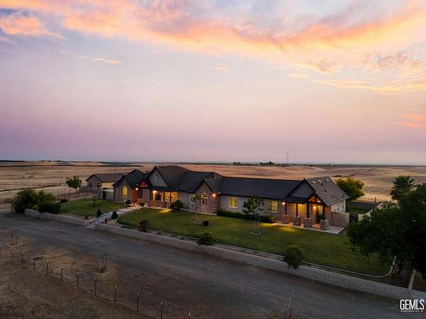 20 Acres of Land with Home for Sale in Bakersfield, California