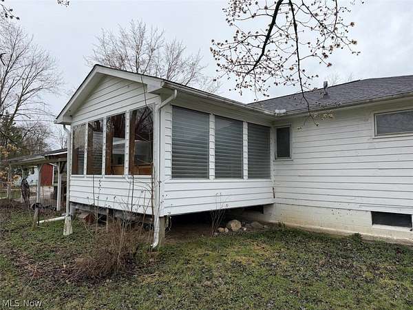 5.27 Acres of Land with Home for Auction in Middlefield, Ohio