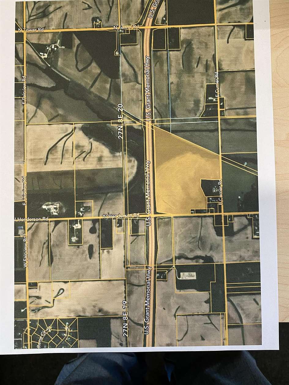 71.3 Acres of Land for Sale in Freeport, Illinois