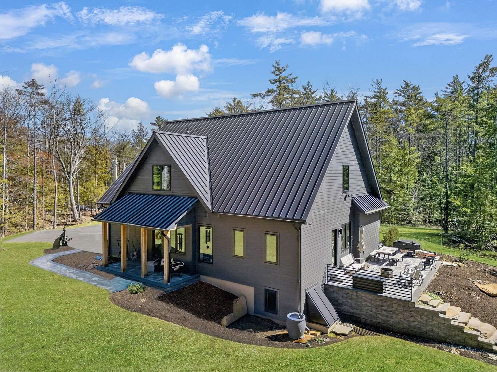 5.12 Acres of Land with Home for Sale in Jaffrey, New Hampshire