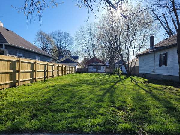 0.11 Acres of Residential Land for Sale in Indianapolis, Indiana