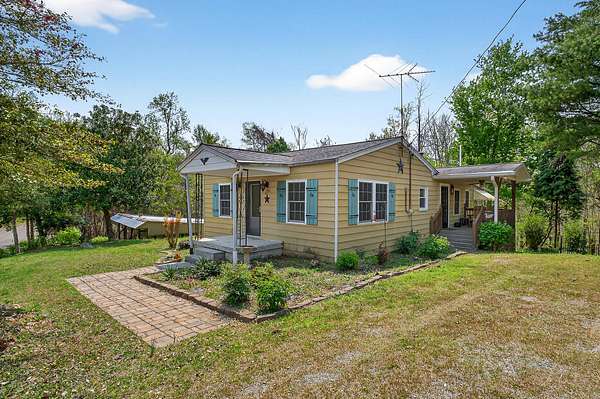 1.5 Acres of Land with Home for Sale in Celina, Tennessee