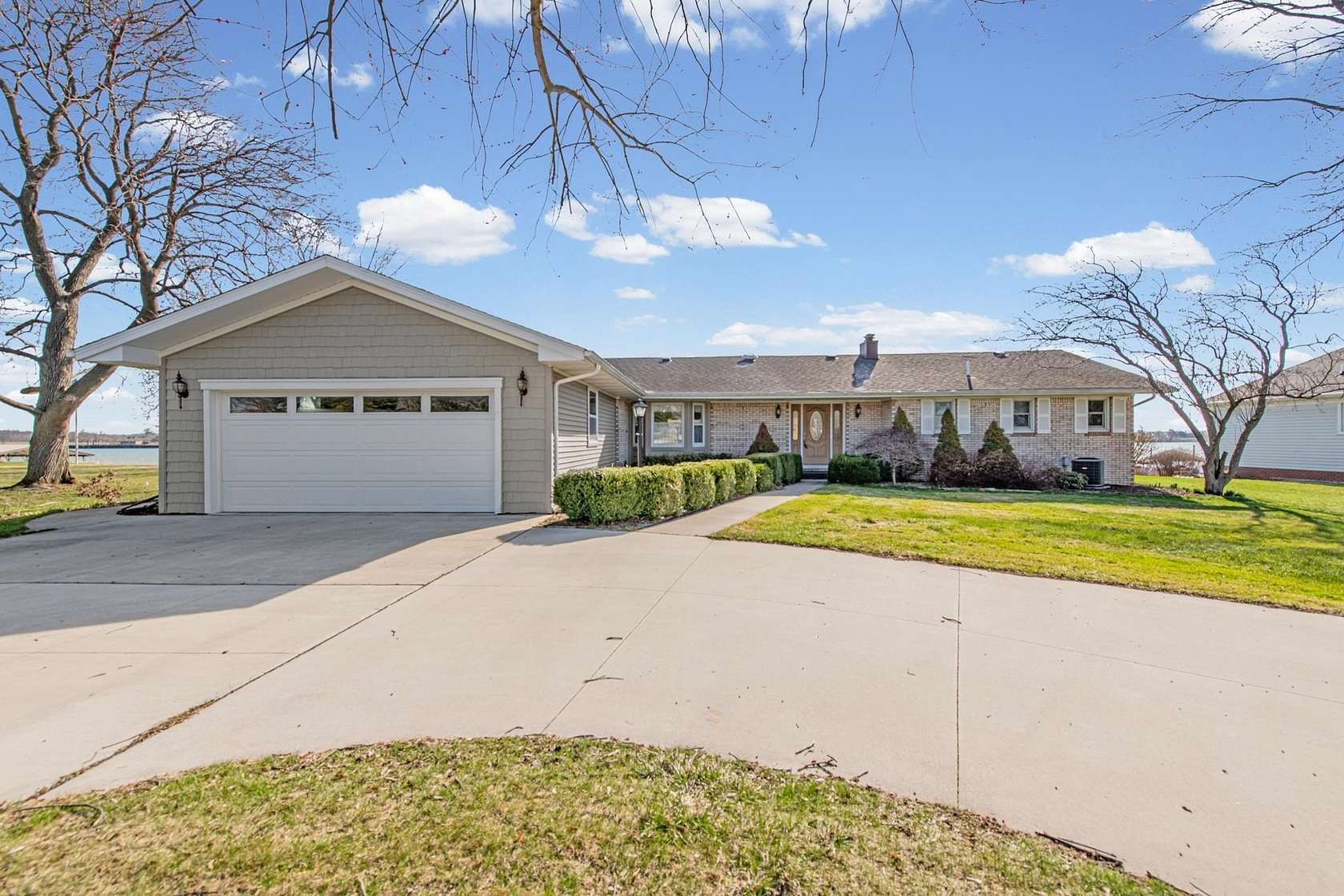 1.6 Acres of Land with Home for Lease in East China Township, Michigan