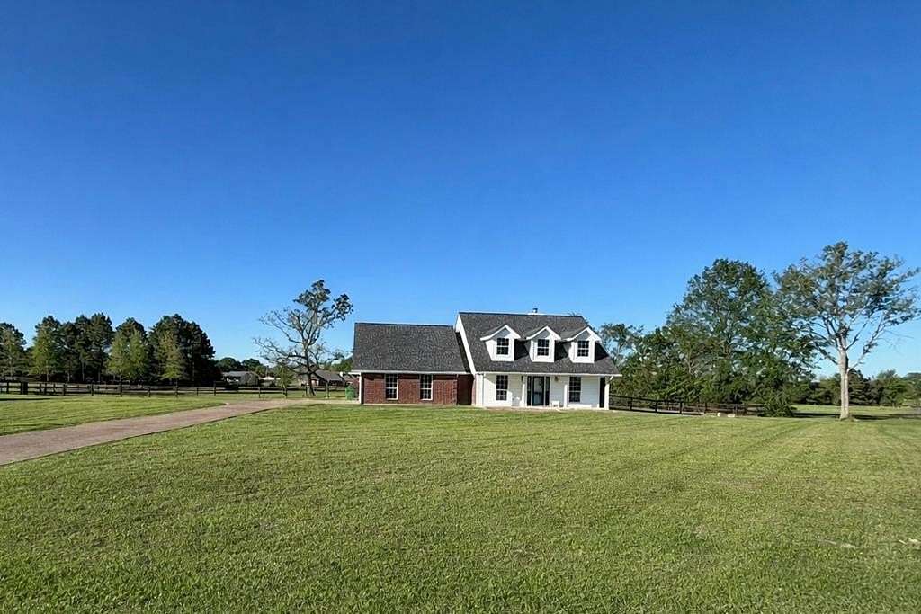 1.87 Acres of Land with Home for Sale in Lufkin, Texas