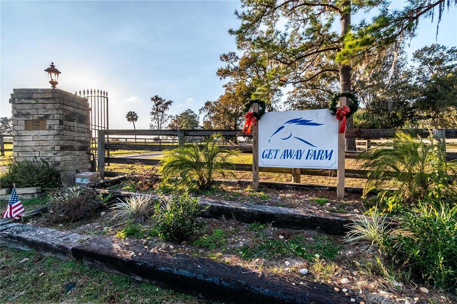 50 Acres of Land with Home for Sale in Reddick, Florida
