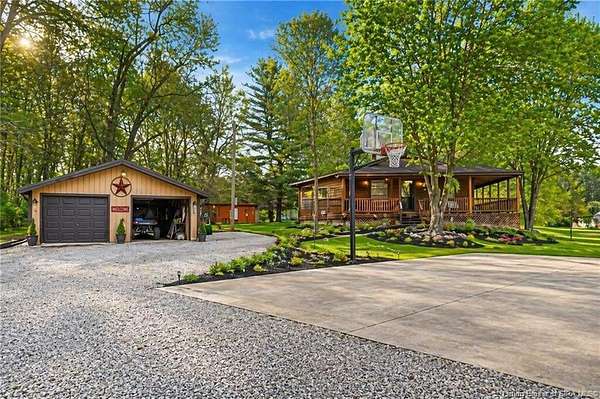 9.62 Acres of Land with Home for Sale in New Salisbury, Indiana