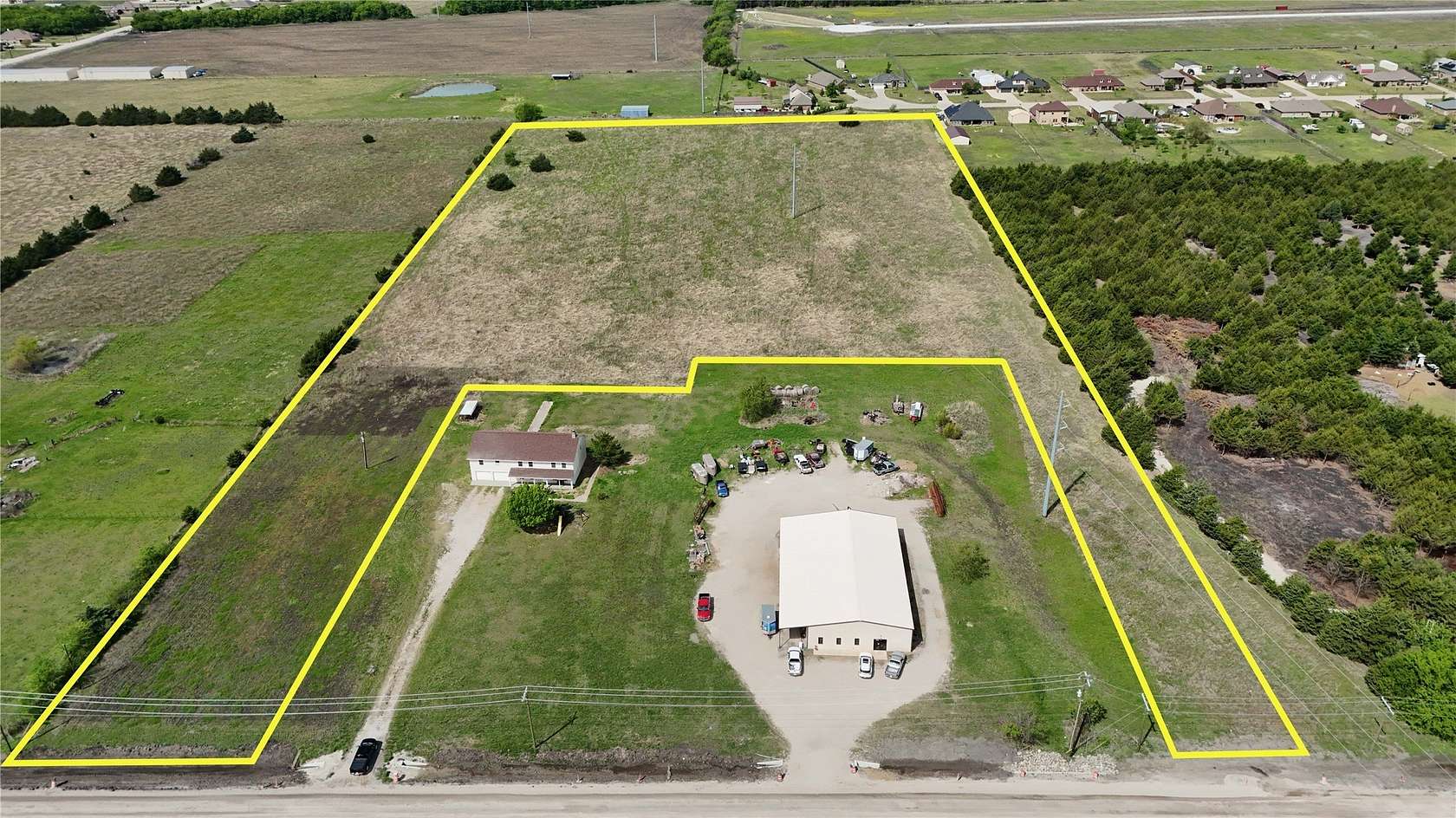13.4 Acres of Land for Sale in Farmersville, Texas