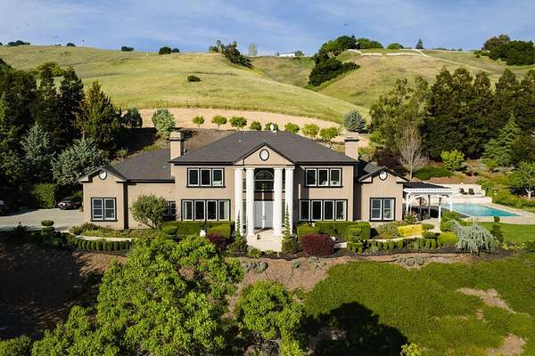 10 Acres of Recreational Land with Home for Sale in Gilroy, California