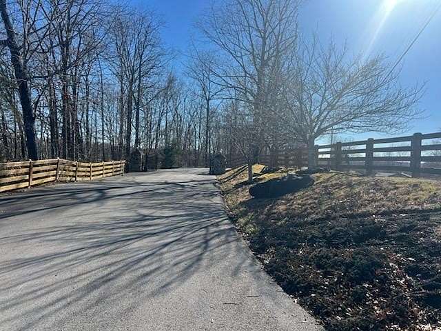 Land for Sale in Byrdstown, Tennessee