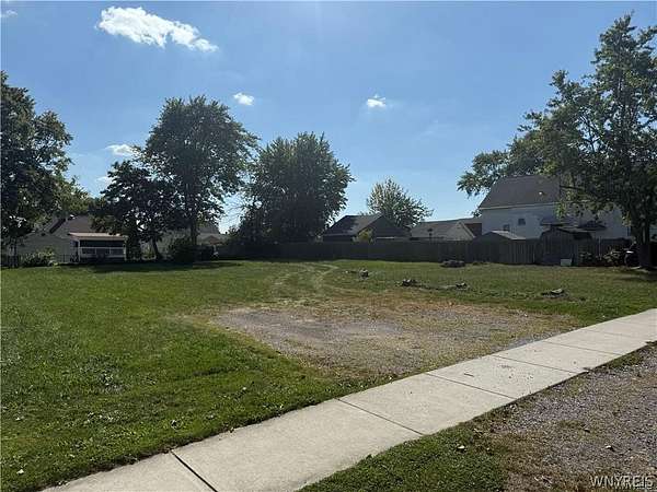 0.31 Acres of Residential Land for Sale in Buffalo, New York