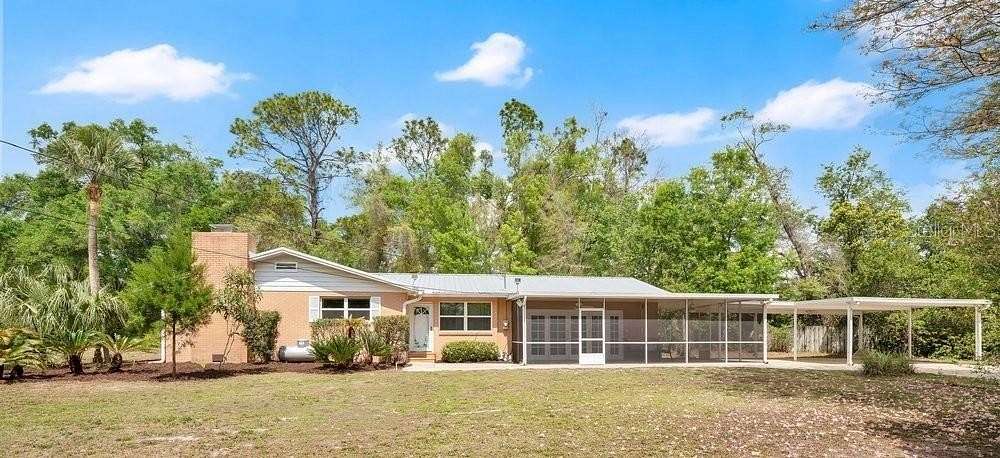 2.56 Acres of Land with Home for Sale in Apopka, Florida