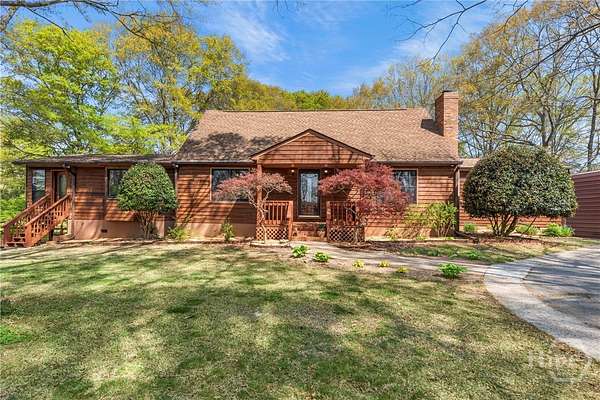 5.85 Acres of Improved Land for Sale in Watkinsville, Georgia