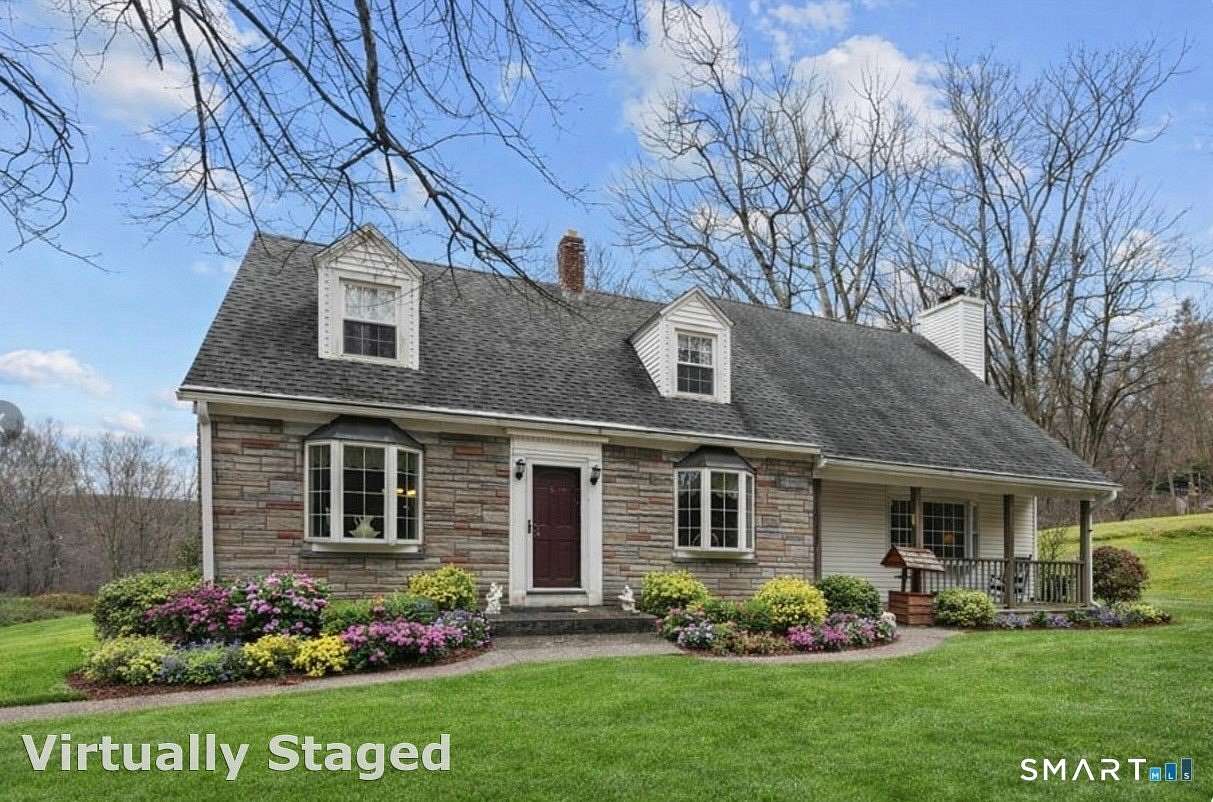 5.4 Acres of Land with Home for Sale in Watertown, Connecticut