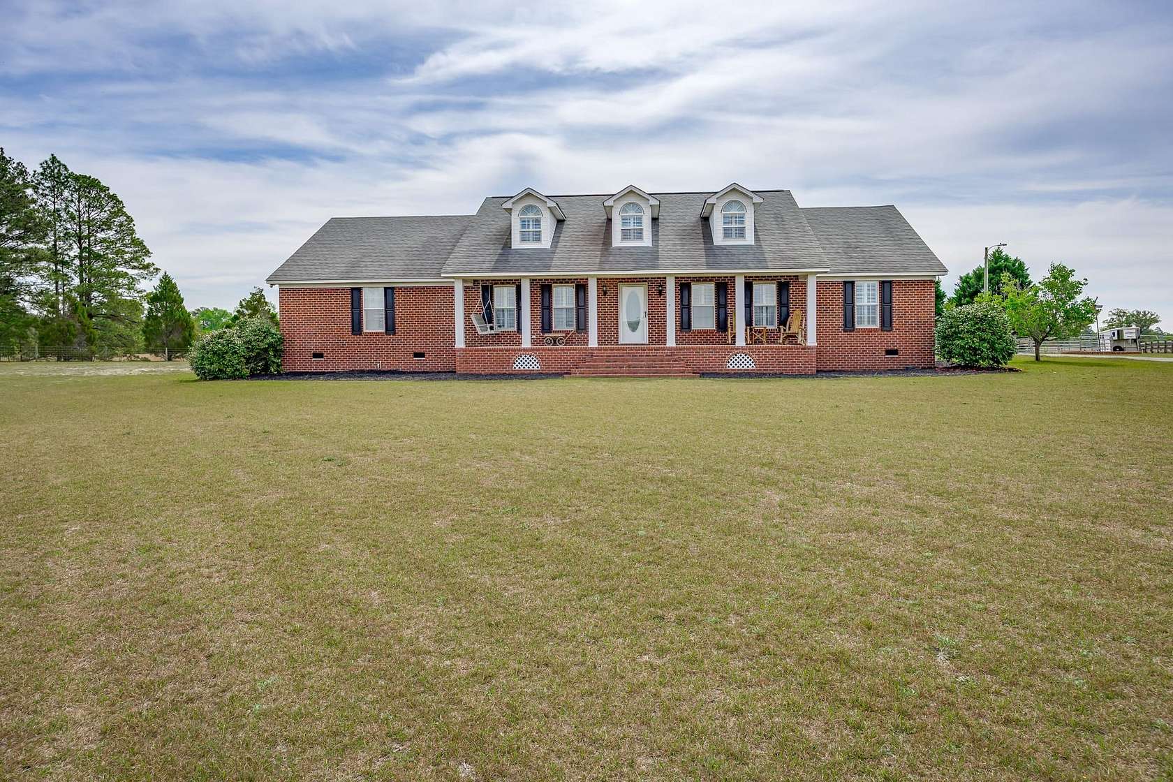 9 Acres of Land with Home for Sale in Hartsville, South Carolina