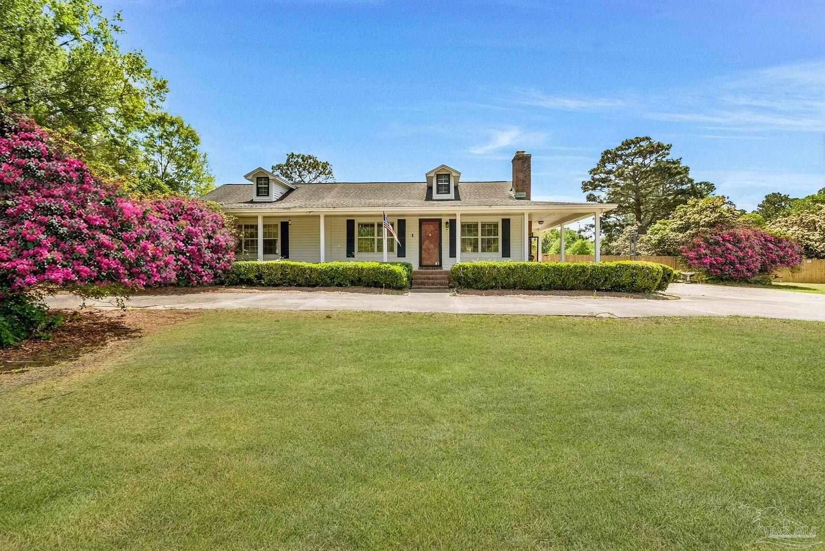 2 Acres of Land with Home for Sale in Cantonment, Florida