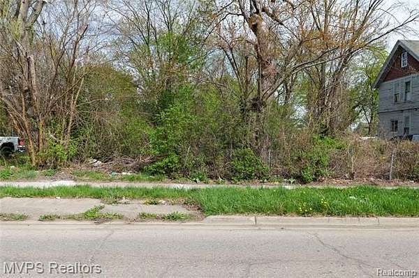 0.16 Acres of Residential Land for Sale in Pontiac, Michigan