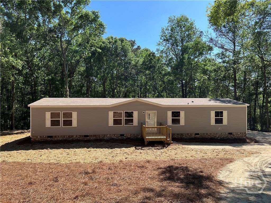 2.15 Acres of Land with Home for Sale in Royston, Georgia