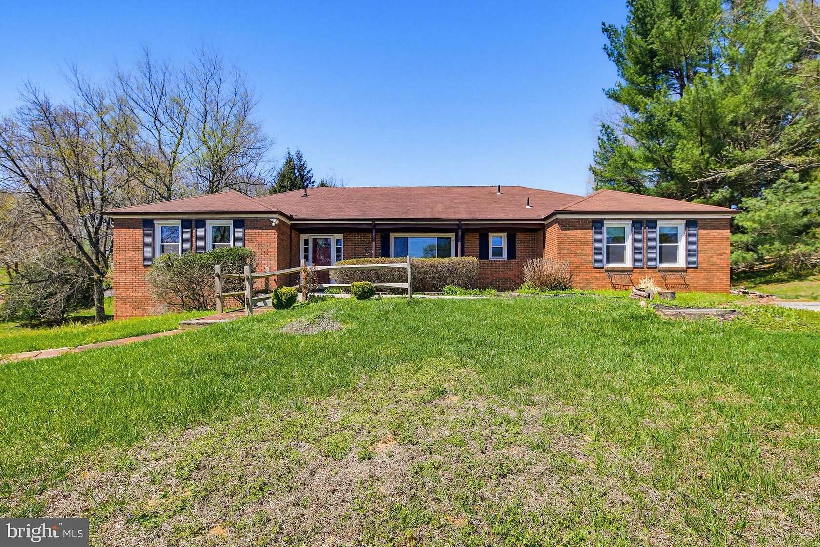 1.54 Acres of Land with Home for Sale in Woodbine, Maryland