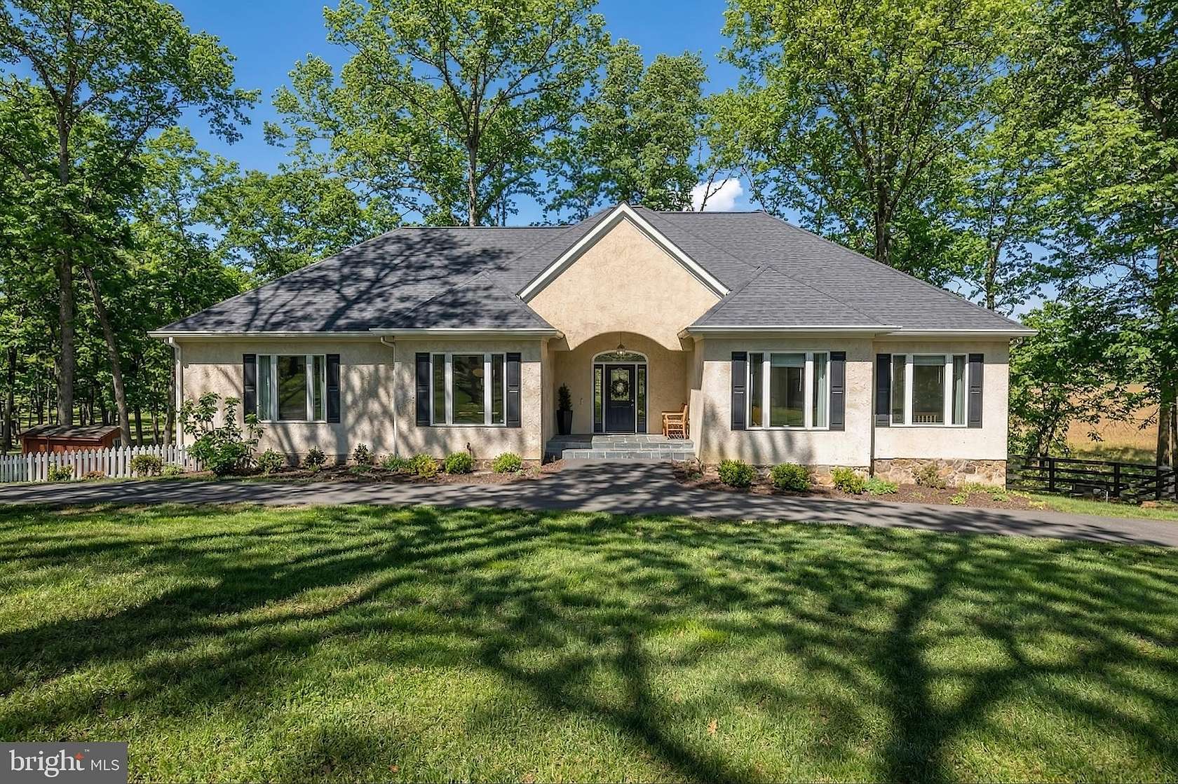 4 Acres of Land with Home for Sale in Hillsboro, Virginia