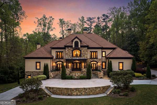 2.2 Acres of Land with Home for Sale in Atlanta, Georgia