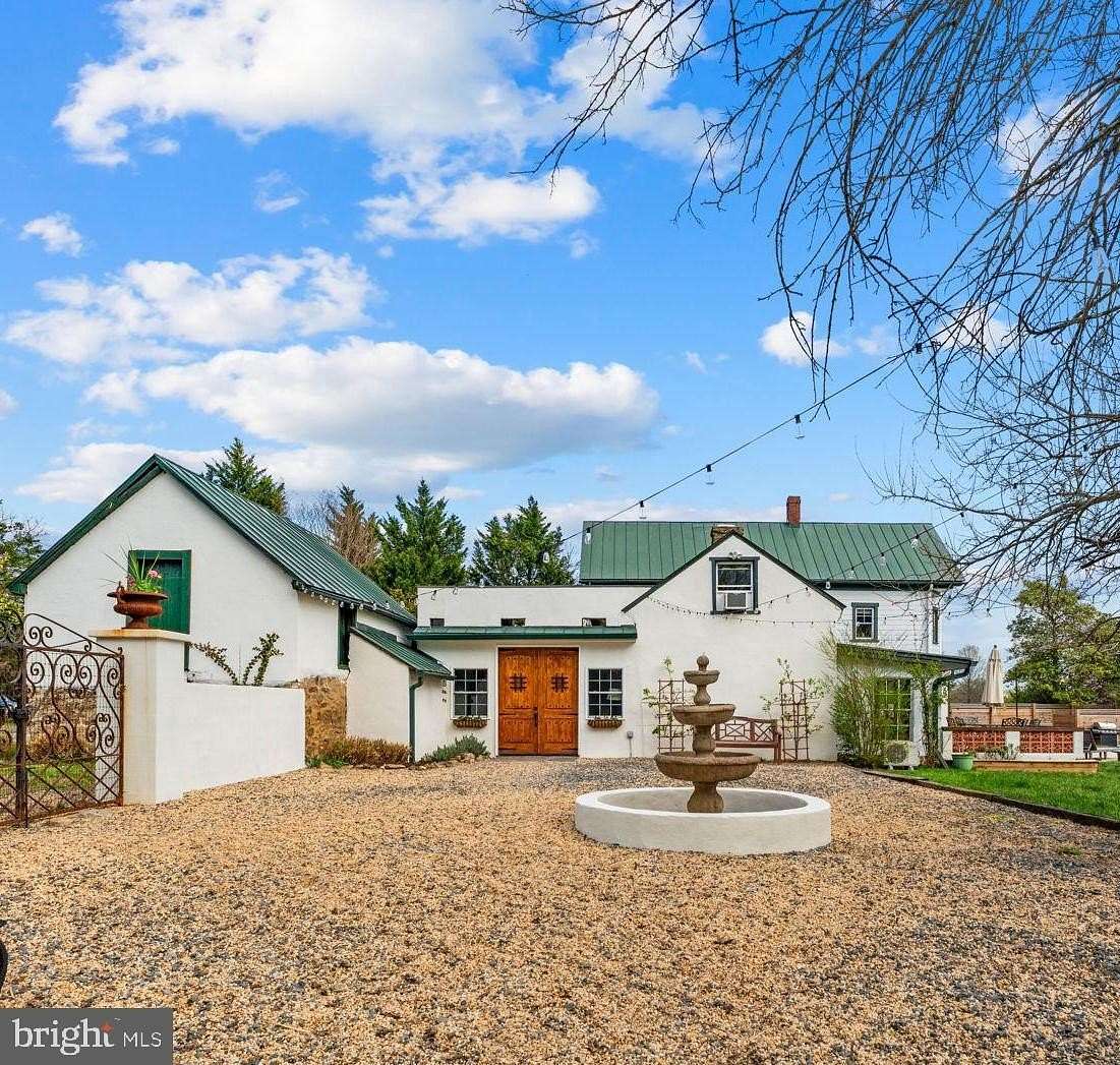 2.54 Acres of Land with Home for Sale in Marshall, Virginia