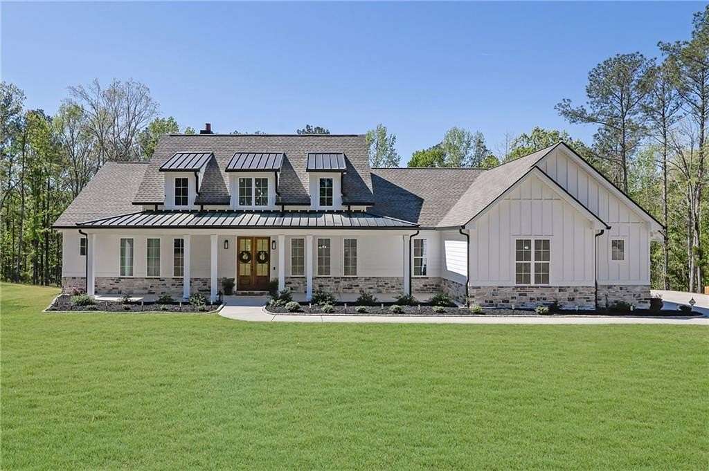 2.45 Acres of Land with Home for Sale in Monroe, Georgia