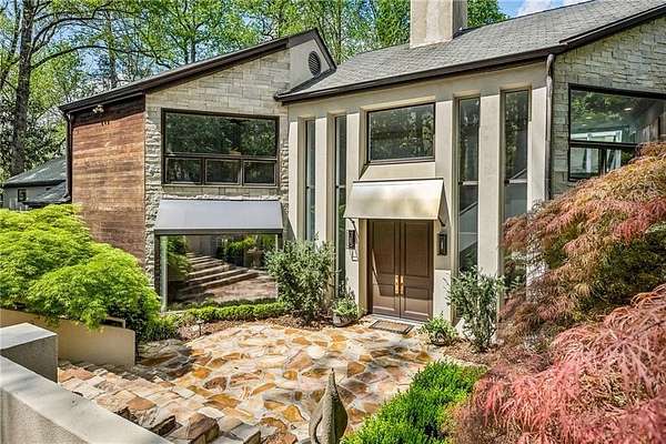 2 Acres of Land with Home for Sale in Atlanta, Georgia