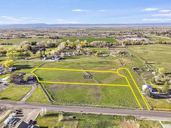 2.28 Acres of Residential Land for Sale in Gooding, Idaho