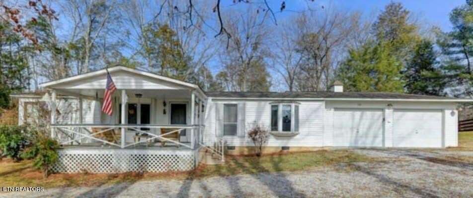 1.65 Acres of Land with Home for Sale in Kingston, Tennessee