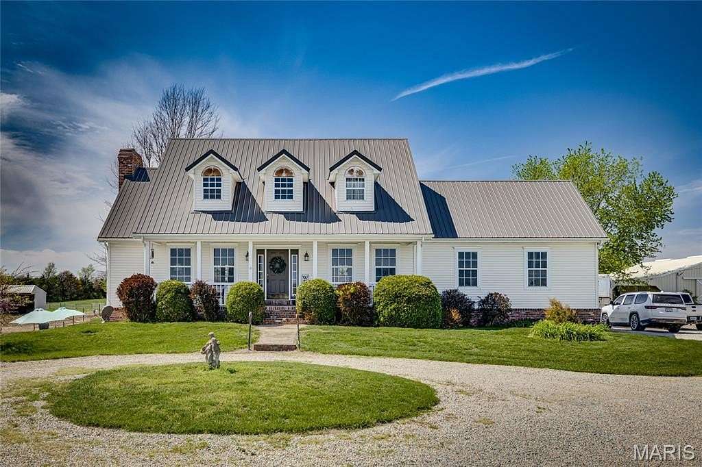 22 Acres of Agricultural Land with Home for Sale in Farmington, Missouri