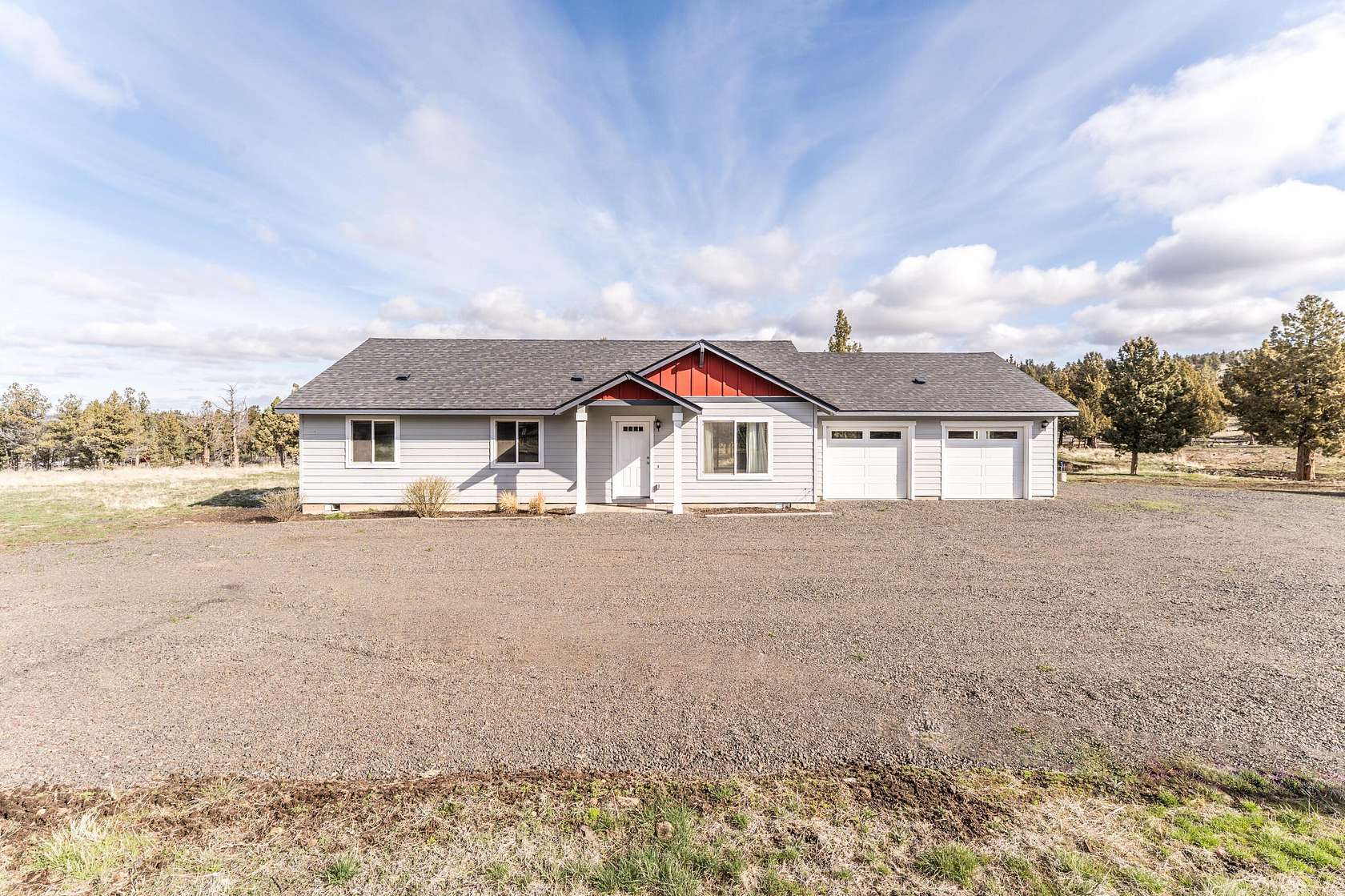 5 Acres of Land with Home for Sale in Prineville, Oregon