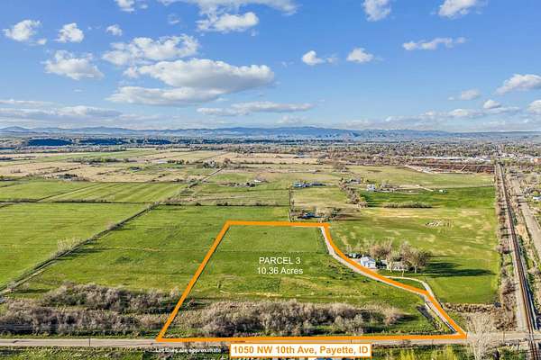 10.4 Acres of Land for Sale in Payette, Idaho