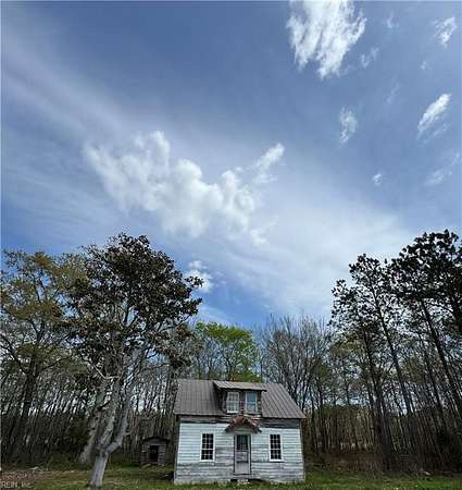 4.5 Acres of Land for Sale in Surry, Virginia