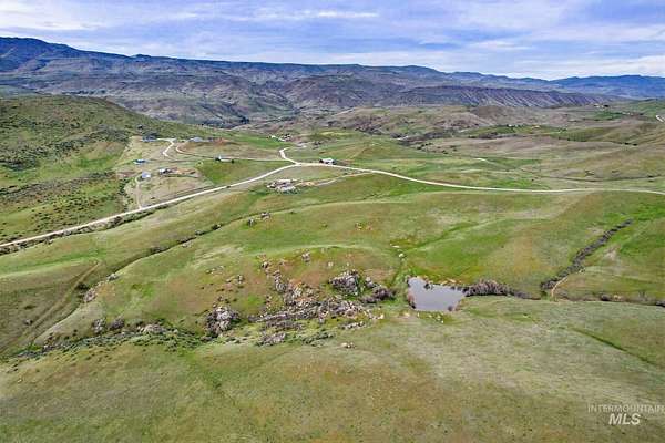 56.5 Acres of Land for Sale in Sweet, Idaho