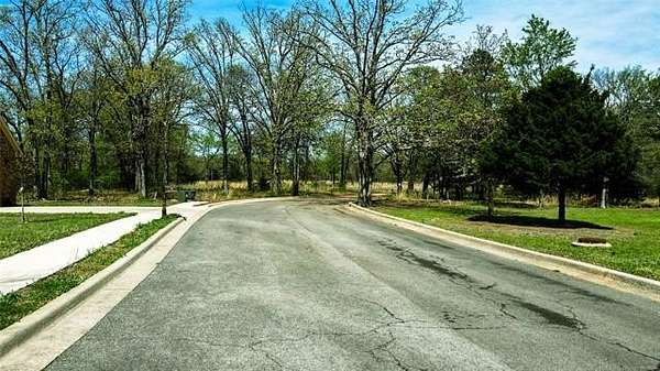 37 Acres of Mixed-Use Land for Sale in Tahlequah, Oklahoma
