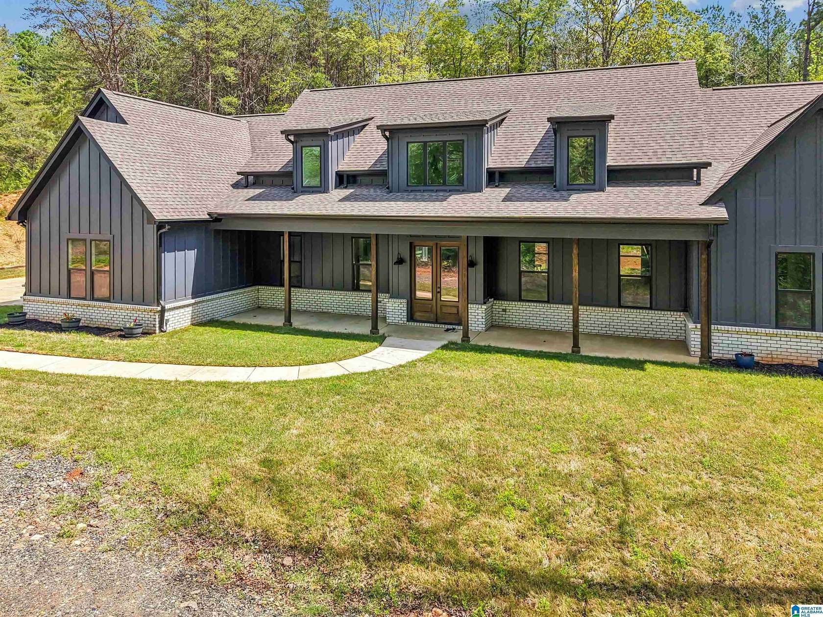 20 Acres of Land with Home for Sale in Shelby, Alabama
