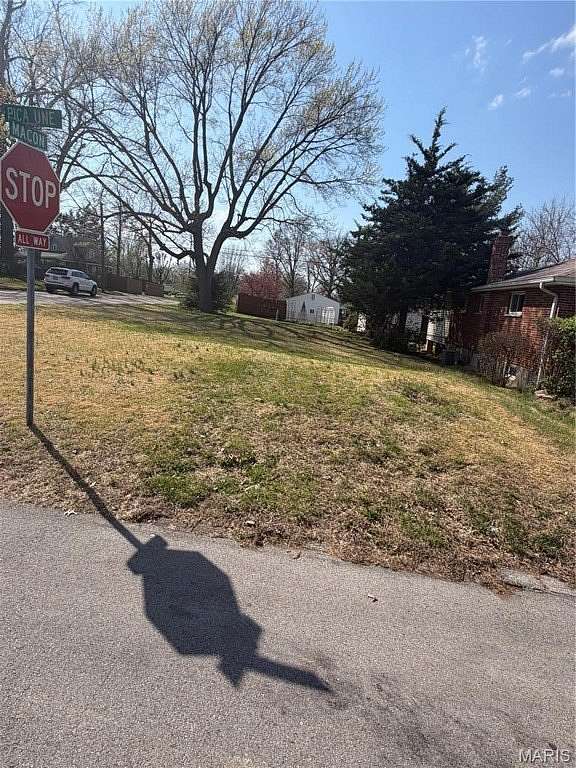 0.11 Acres of Residential Land for Sale in St. Louis, Missouri
