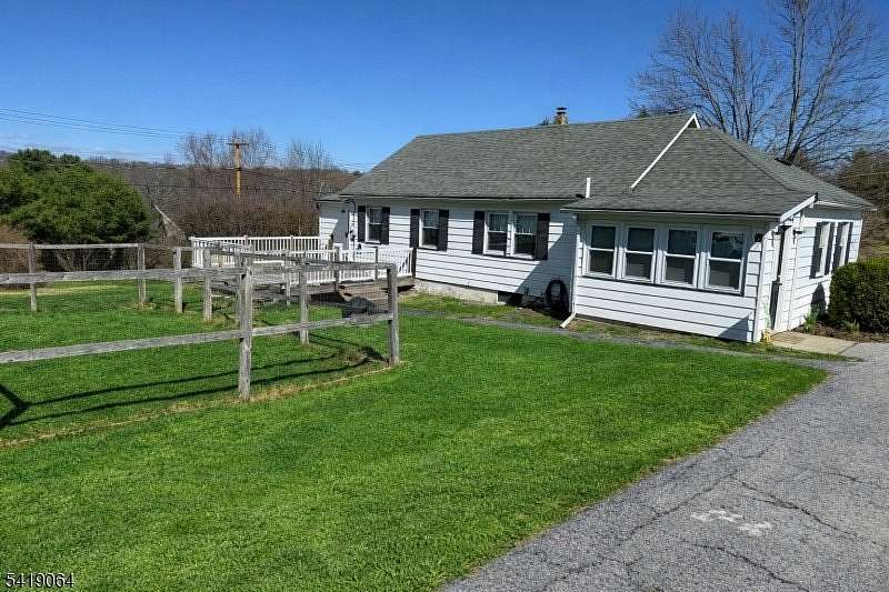 1.72 Acres of Land with Home for Sale in Sandyston Township, New Jersey