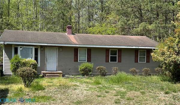 6.44 Acres of Land with Home for Sale in Weems, Virginia