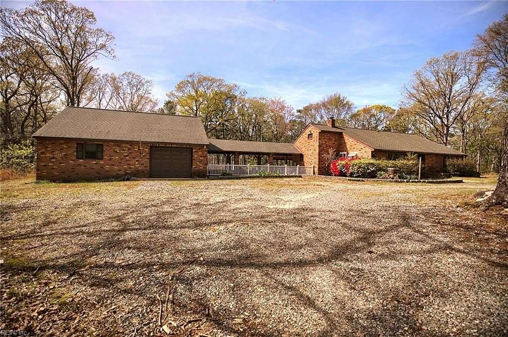 5 Acres of Land with Home for Sale in Gloucester, Virginia