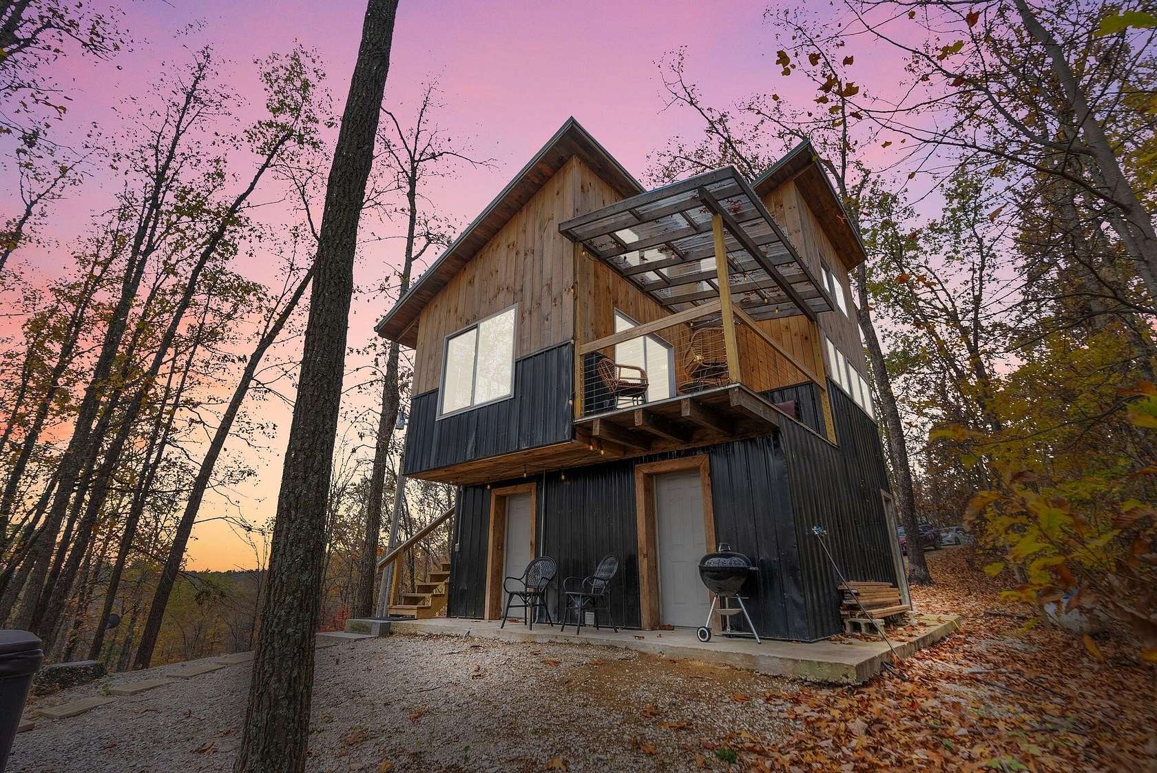 0.62 Acres of Land with Home for Sale in Stanton, Kentucky