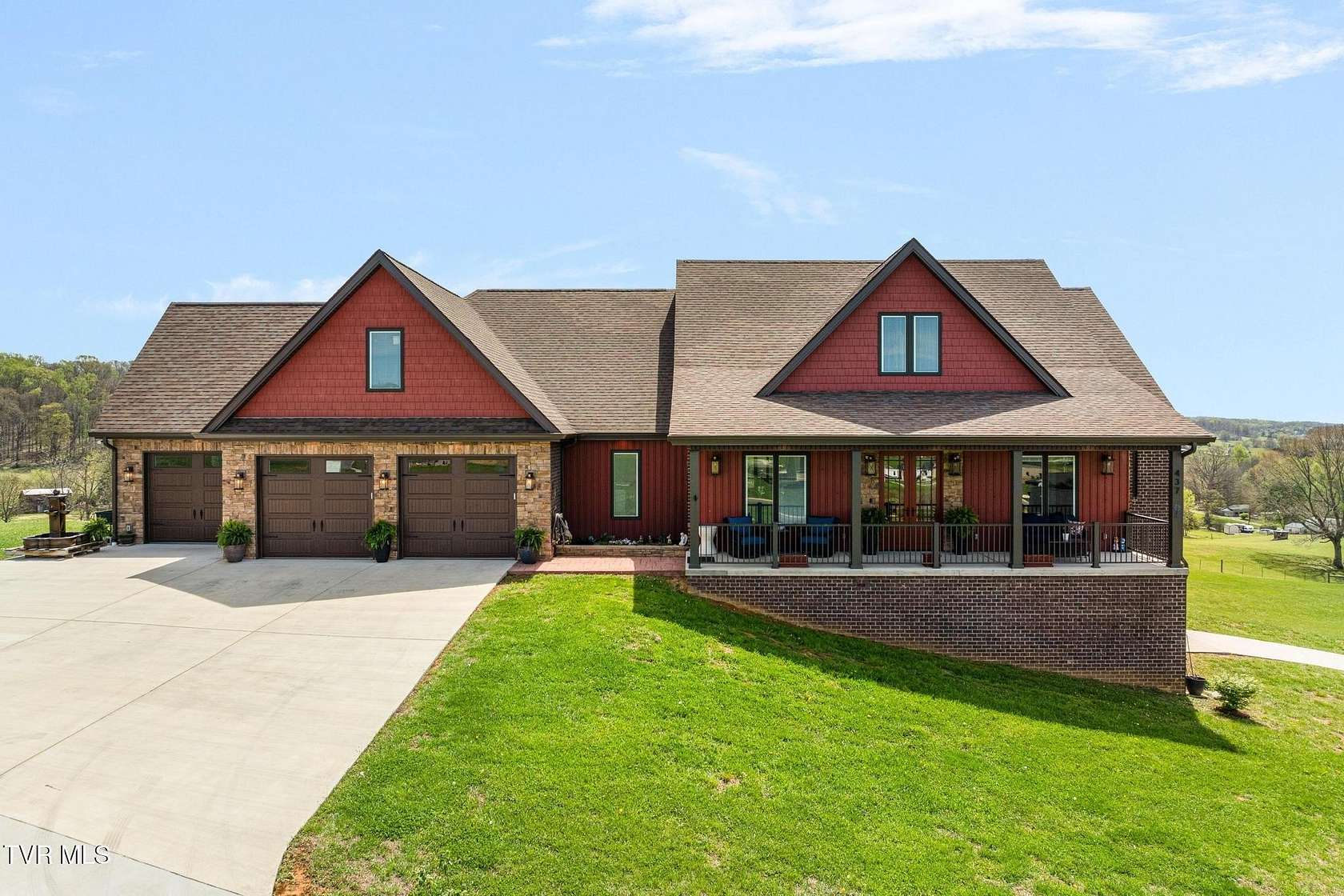 5 Acres of Land with Home for Sale in Jonesborough, Tennessee