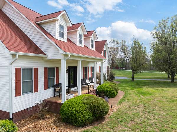 5.42 Acres of Land with Home for Sale in McKenzie, Tennessee