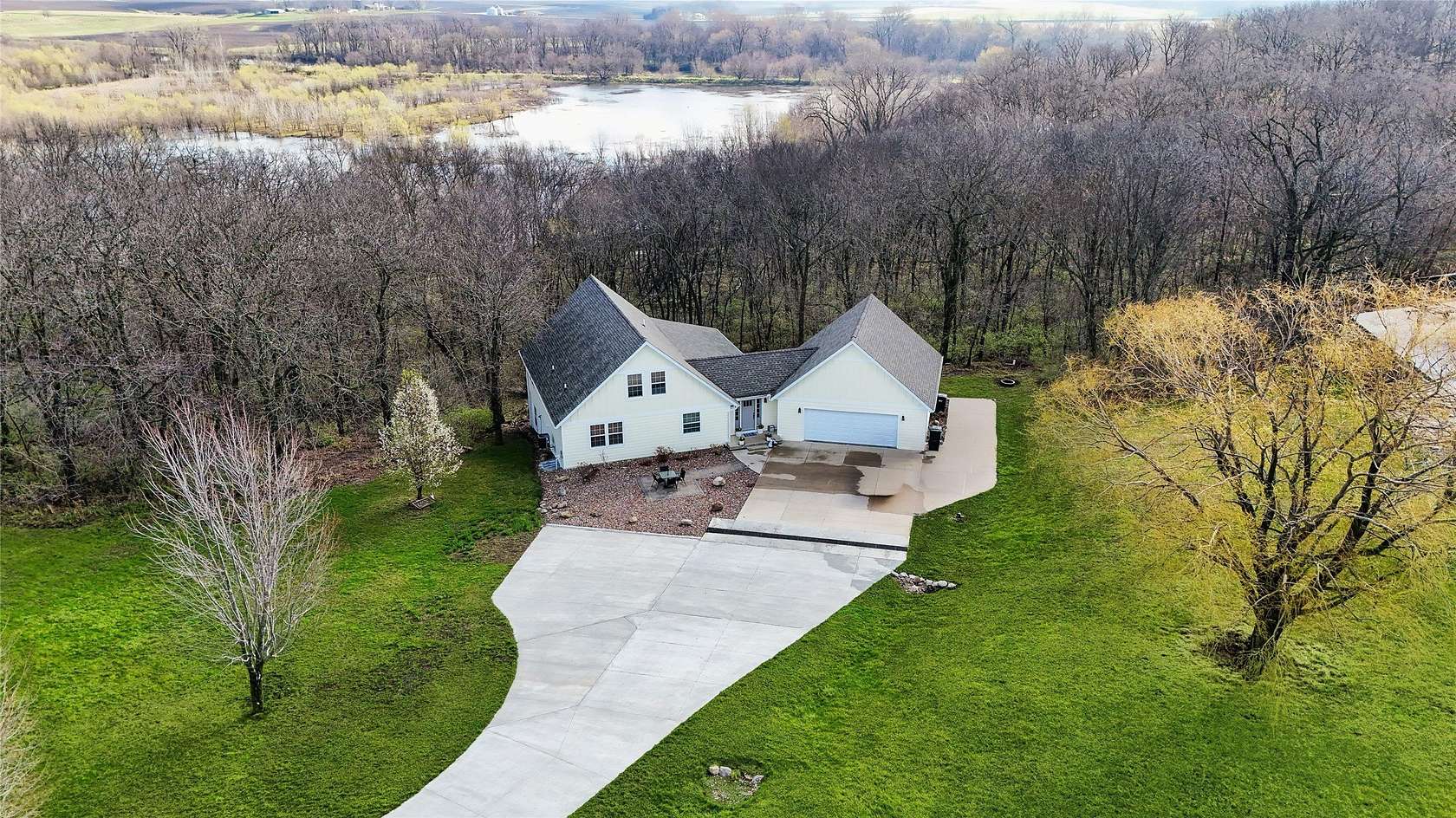 2.18 Acres of Land with Home for Sale in Pella, Iowa