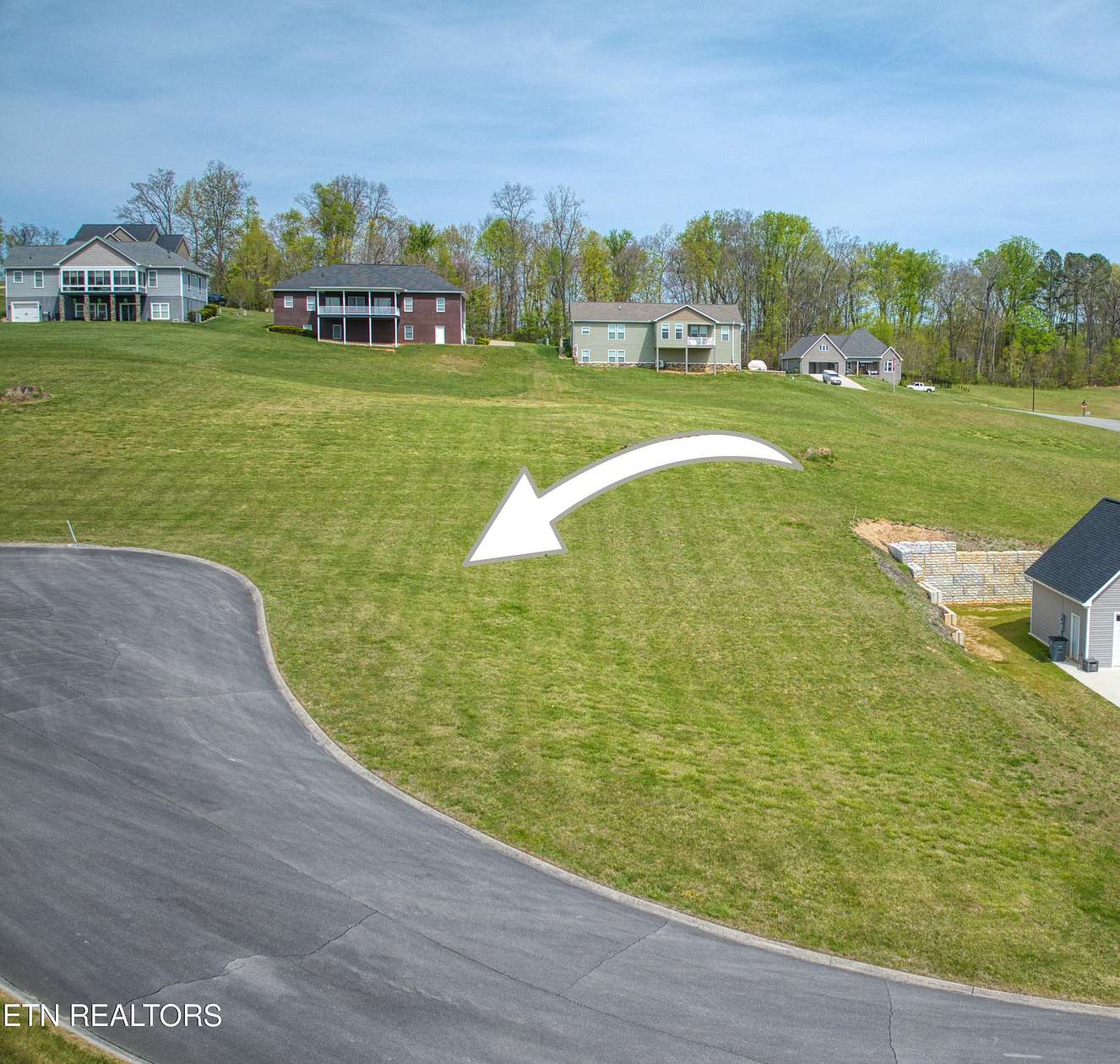 0.78 Acres of Residential Land for Sale in Morristown, Tennessee