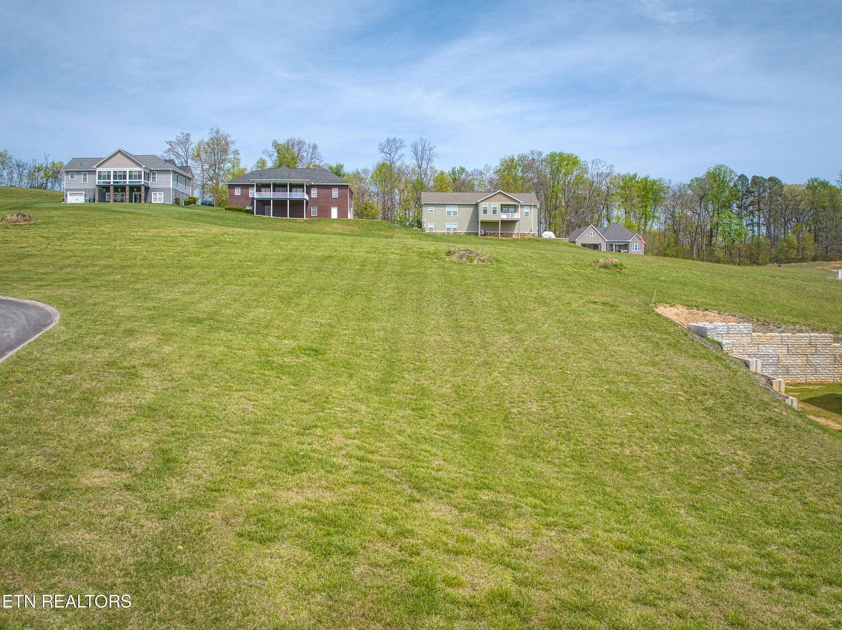 0.78 Acres of Residential Land for Sale in Morristown, Tennessee