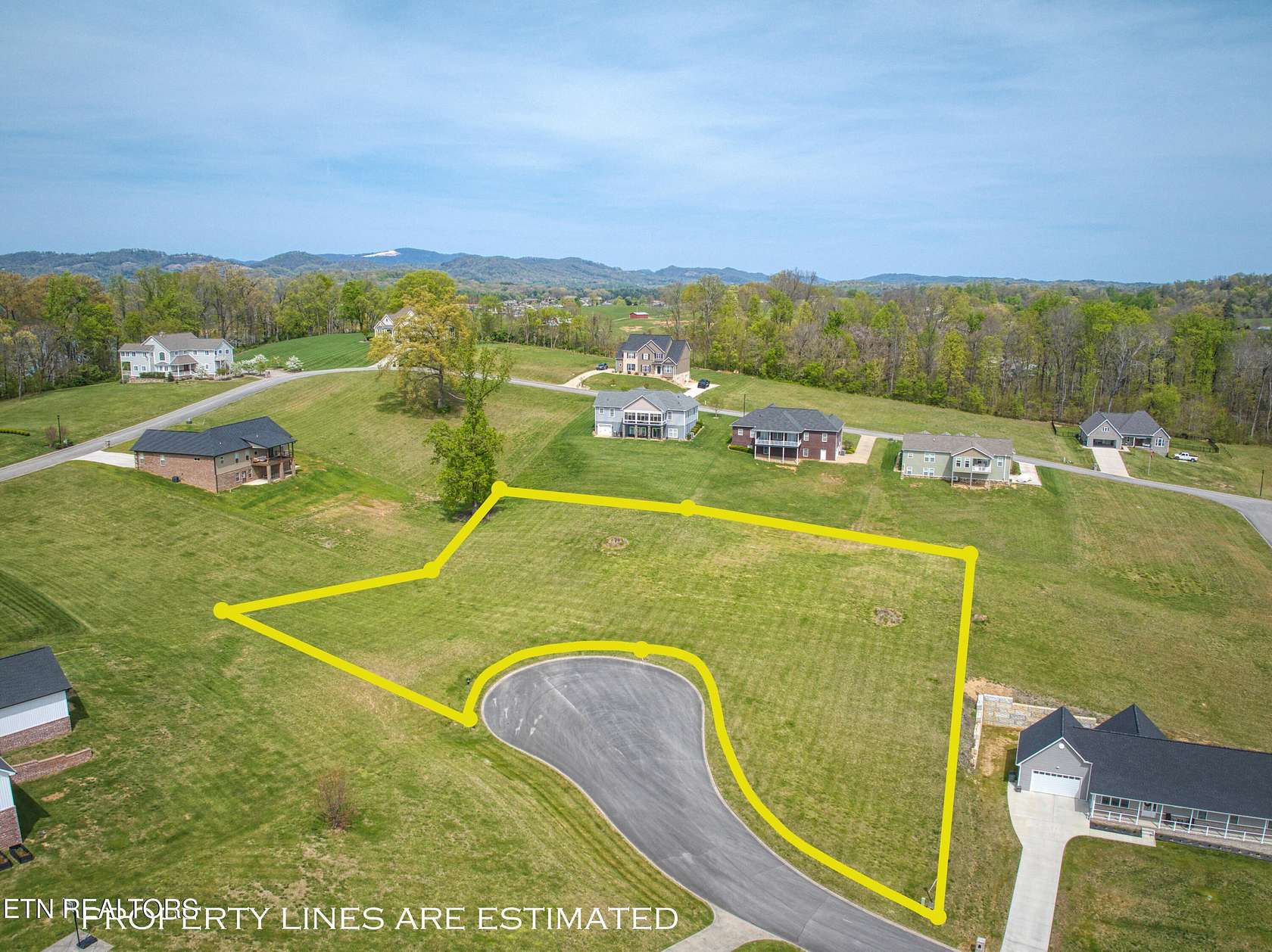 1.4 Acres of Residential Land for Sale in Morristown, Tennessee
