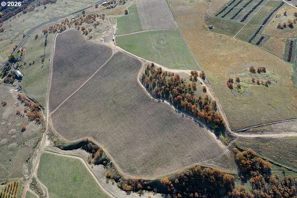 288 Acres of Land with Home for Sale in The Dalles, Oregon